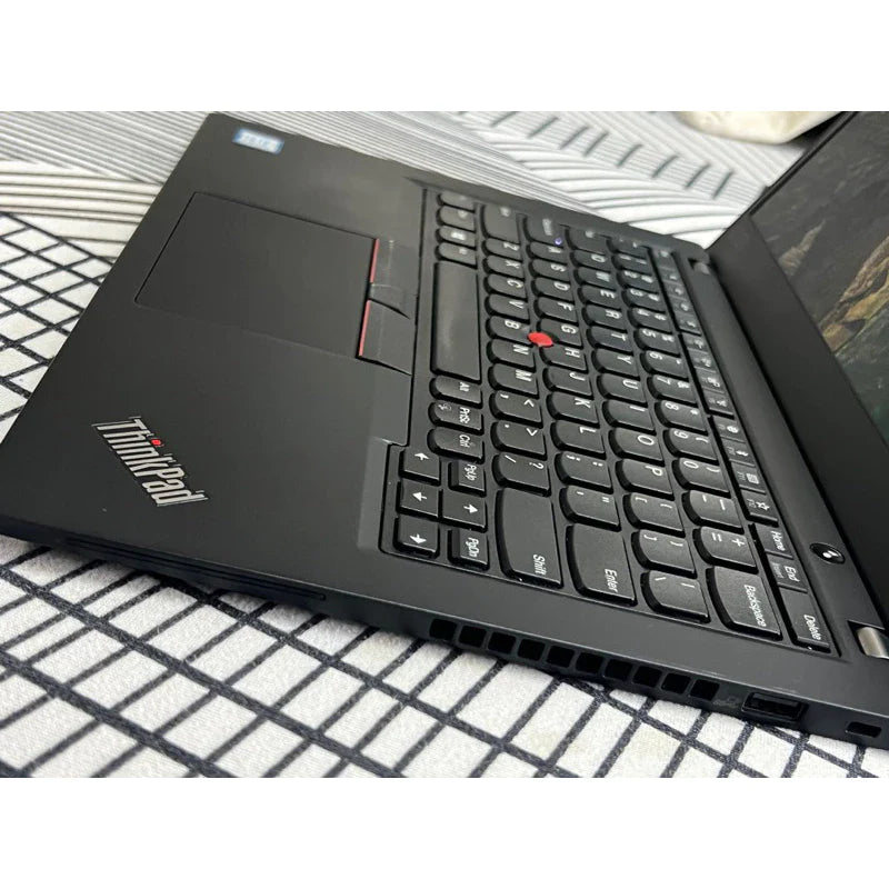 Lenovo ThinkPad X390 business Laptop/ 13.3” FHD/ i5-8265U/ 16GB/ 256GB/ Windows 11 Pro Microsoft Office 2021
