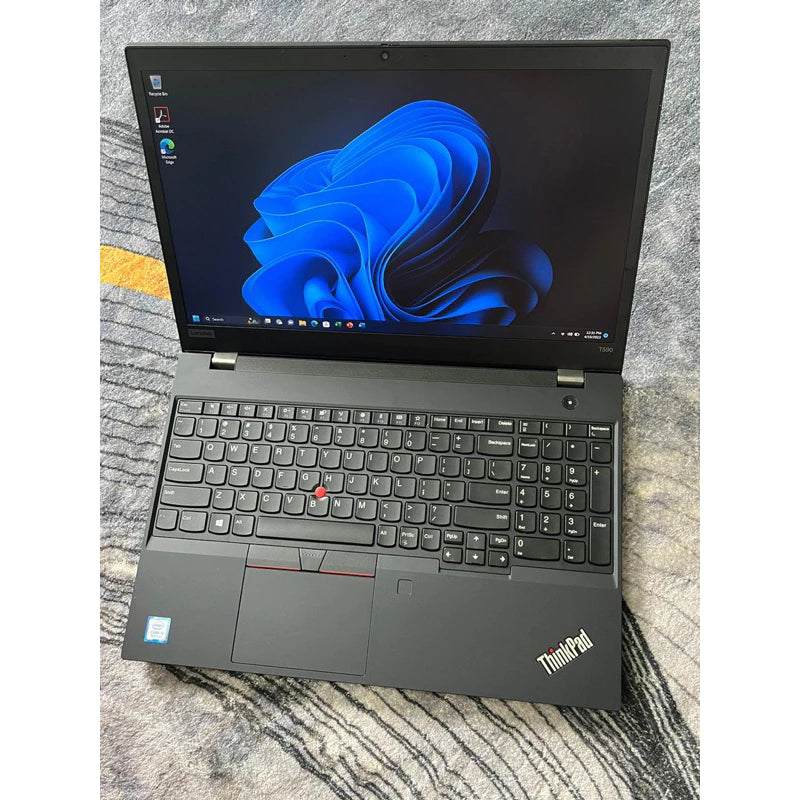 T590 15.6” Lenovo ThinkPad Business Laptop/ i5-8265U/ 16GB RAM/ 512GB NVMe SSD/ Windows 11 Pro Microsoft Office 2021