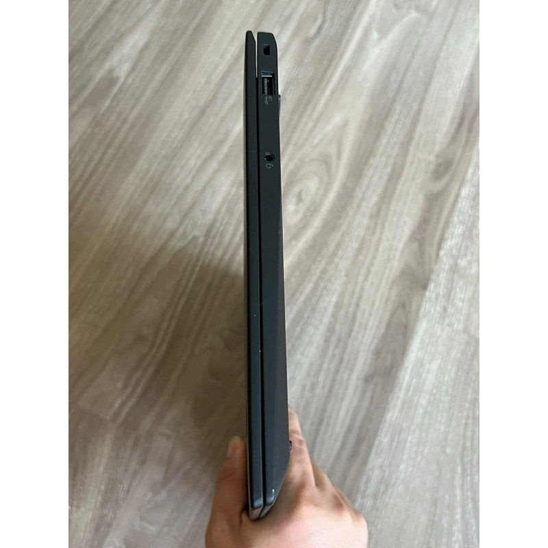 32GB RAM X1 Carbon Gen 9 Lenovo Thinkpad Laptop| i5-11th Gen 32GB RAM | Wi-Fi 6 | Windows 11 Pro