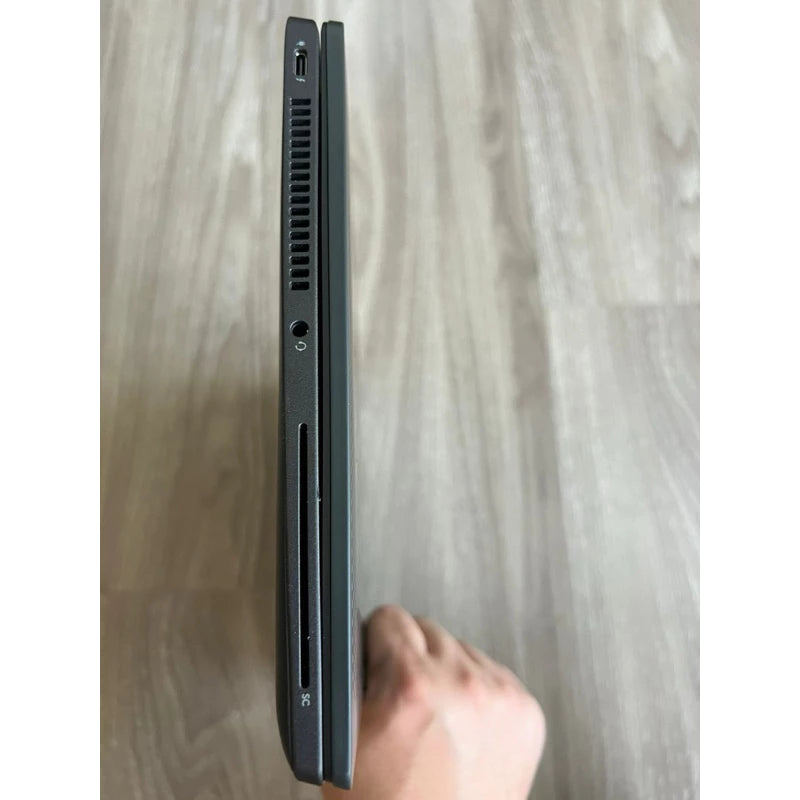 32GB RAM Dell Latitude 7320 Business Laptop | i7-1185G7 vPRO 32GB 1TB | 4G LTE SIM | 1.12kg Only | Windows 11 Pro Office