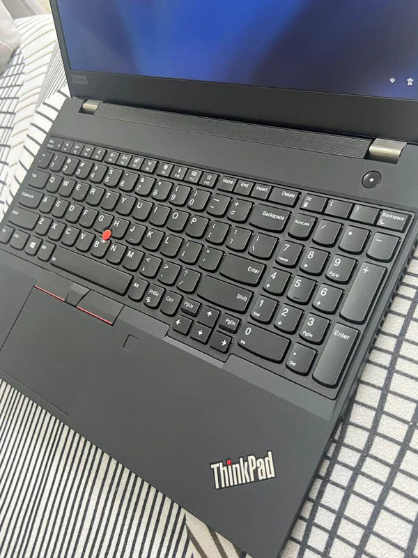 T590 15.6” Lenovo ThinkPad Business Laptop/ i7-8665U 16GB RAM 512GB NVMe SSD/ Windows11 Pro Microsoft Office