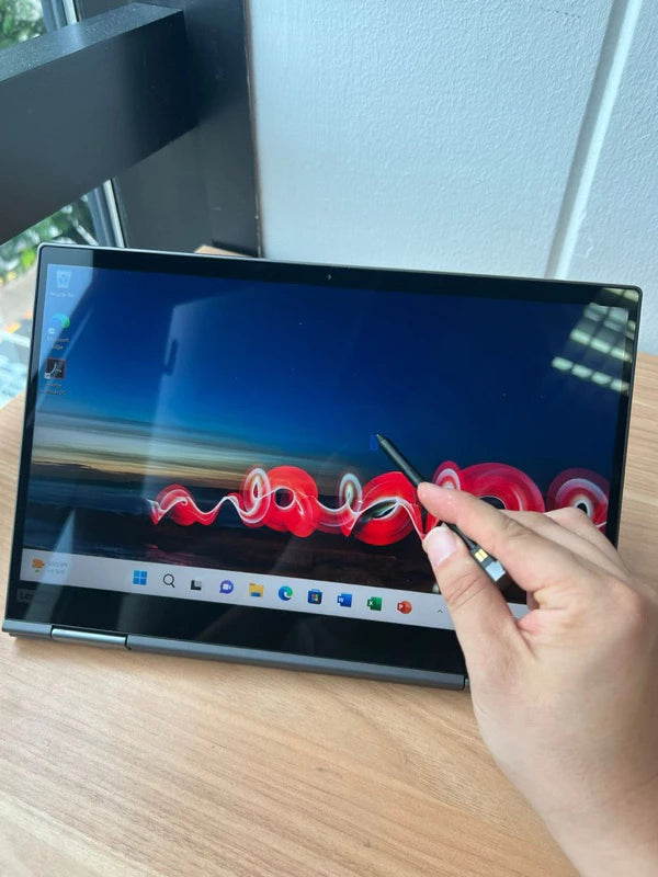 X1 Yoga Gen 5 Lenovo ThinkPad 2-in-1 Premium Ultrabook | 14” FHD Touch with Stylus | i5-10310U 16GB RAM 512/1TB SSD